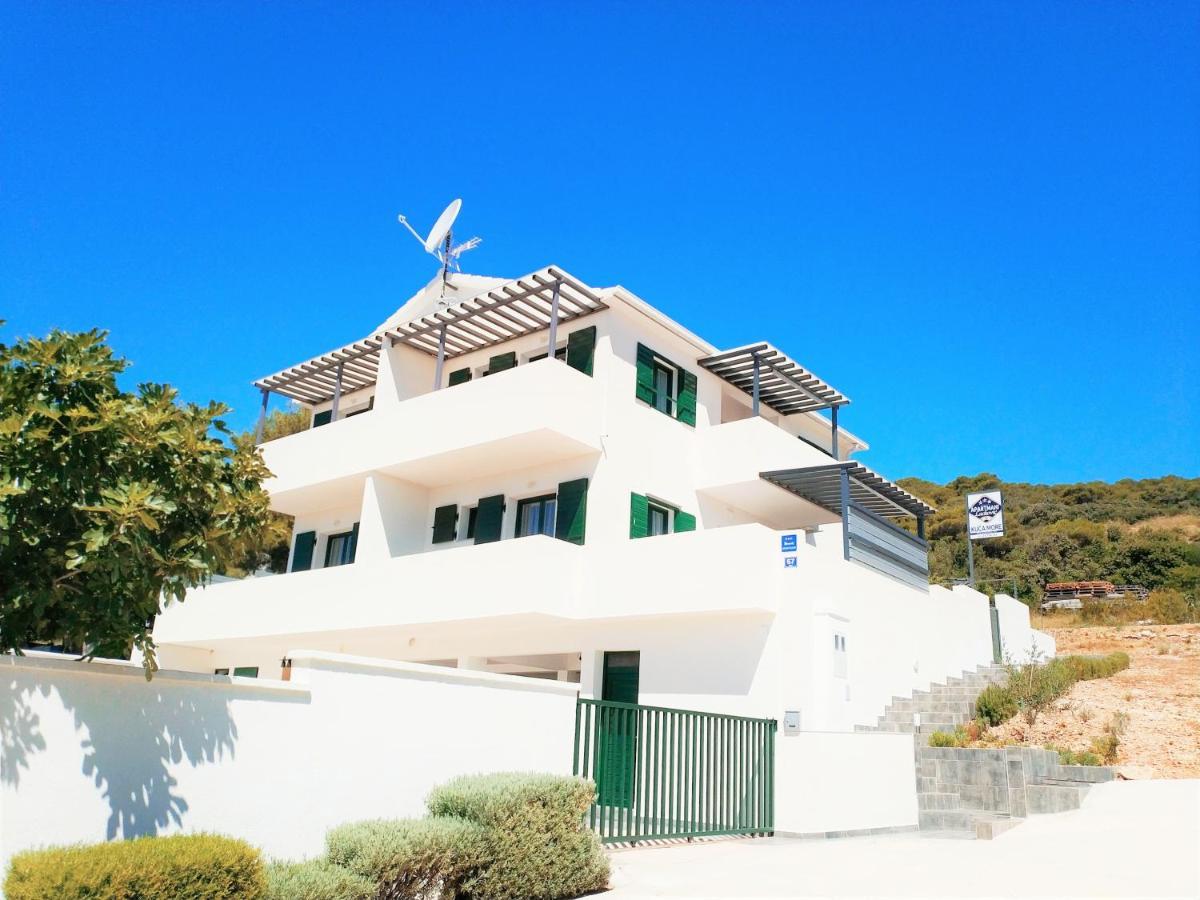 Apartments More 비스 외부 사진